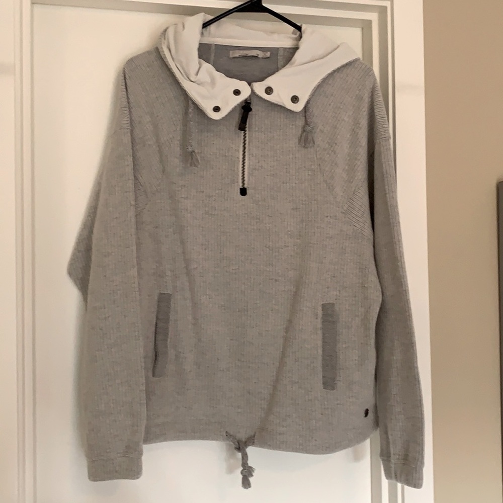 Prana hoodie